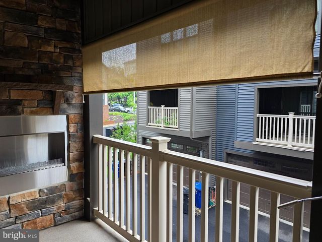 5313 8TH RD S, Arlington, VA 22204