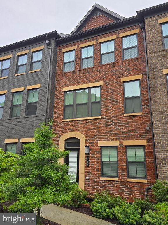 5313 8TH RD S, Arlington, VA 22204