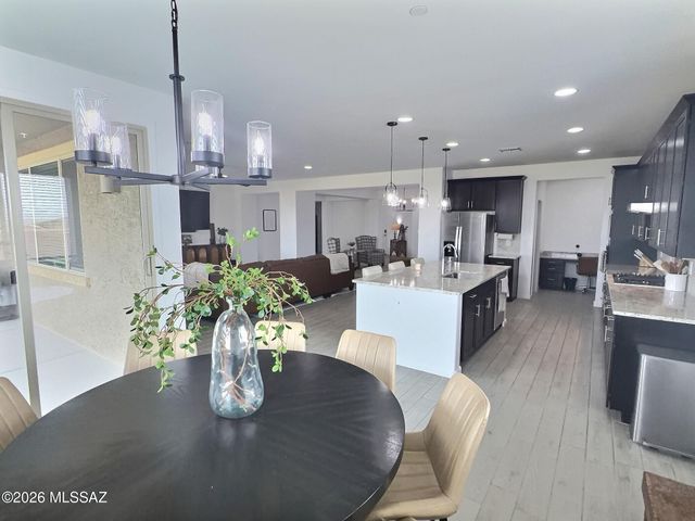 289 N Papershells Place, Sahuarita, AZ 85629