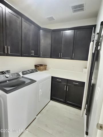 289 N Papershells Place, Sahuarita, AZ 85629