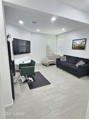 289 N Papershells Place, Sahuarita, AZ 85629