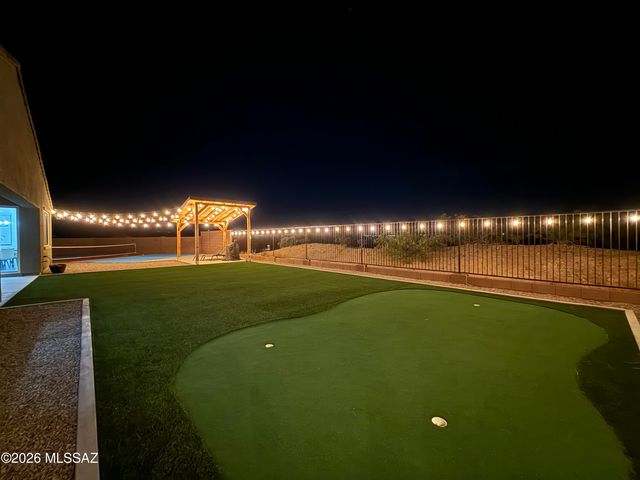 289 N Papershells Place, Sahuarita, AZ 85629