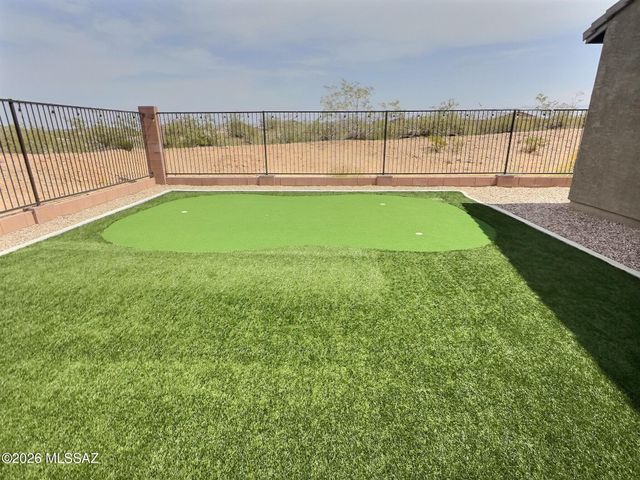 289 N Papershells Place, Sahuarita, AZ 85629