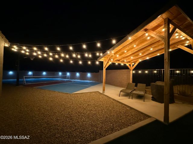 289 N Papershells Place, Sahuarita, AZ 85629