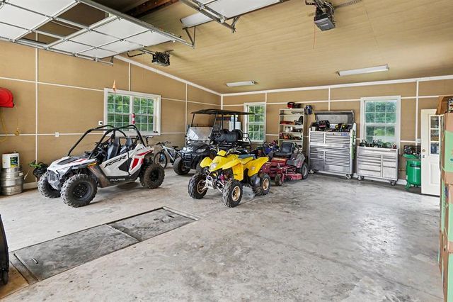 108 Woodland Drive, Edmond, OK 73025
