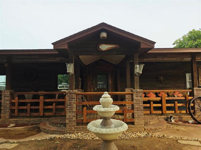 108 Woodland Drive, Edmond, OK 73025