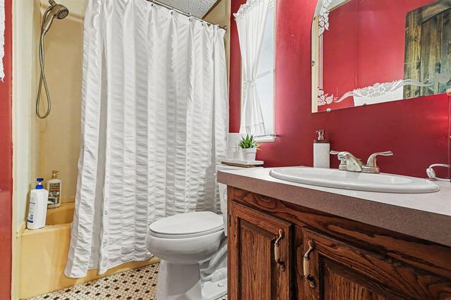 108 Woodland Drive, Edmond, OK 73025