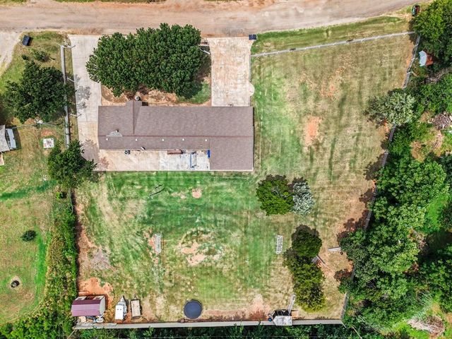 108 Woodland Drive, Edmond, OK 73025