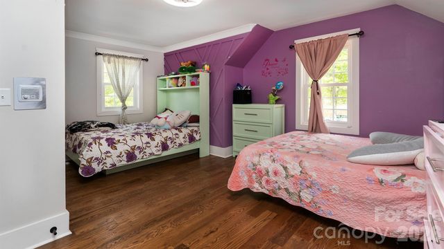 8219 Starnes Randall Road, Charlotte, NC 28215