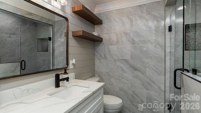 8219 Starnes Randall Road, Charlotte, NC 28215