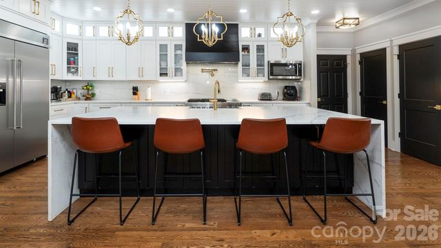 8219 Starnes Randall Road, Charlotte, NC 28215