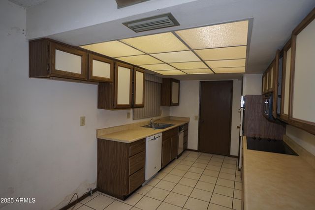 9803 W PEBBLE BEACH Drive, Sun City, AZ 85351