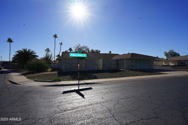 9803 W PEBBLE BEACH Drive, Sun City, AZ 85351