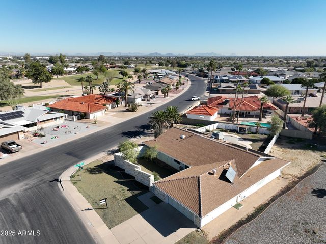 9803 W PEBBLE BEACH Drive, Sun City, AZ 85351