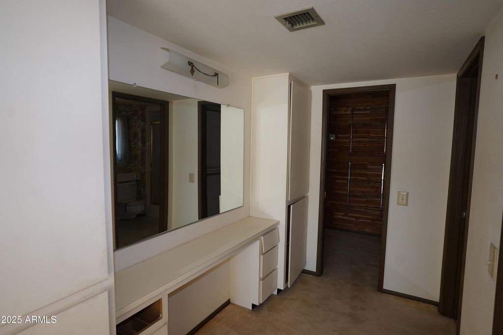 Image 24 of property listing at 9803 W PEBBLE BEACH Drive, Sun City, AZ 85351