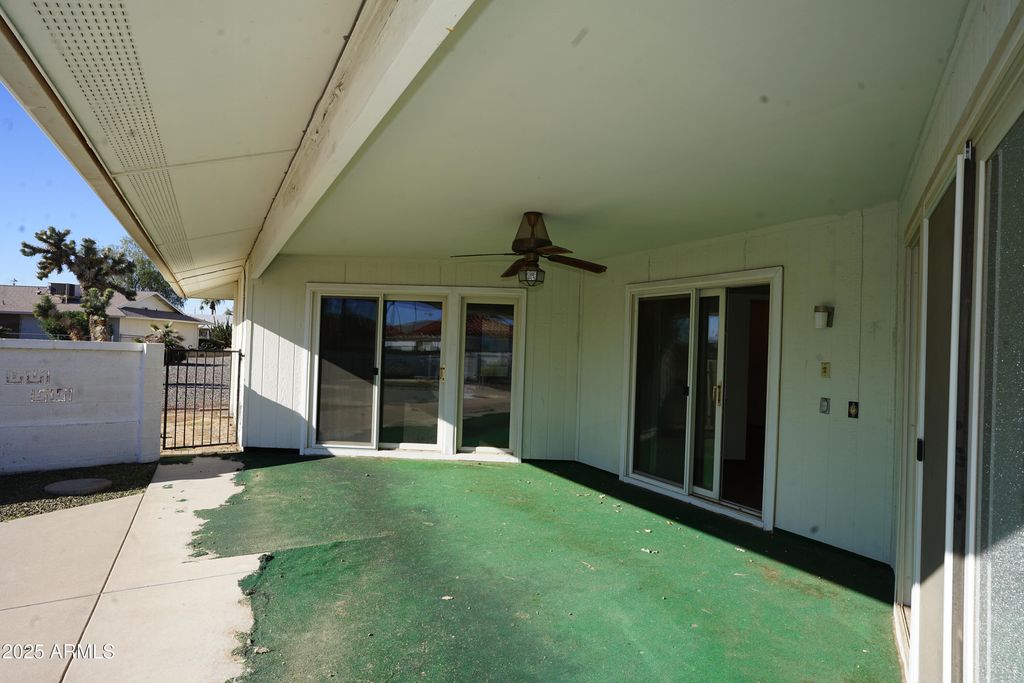 Image 32 of property listing at 9803 W PEBBLE BEACH Drive, Sun City, AZ 85351