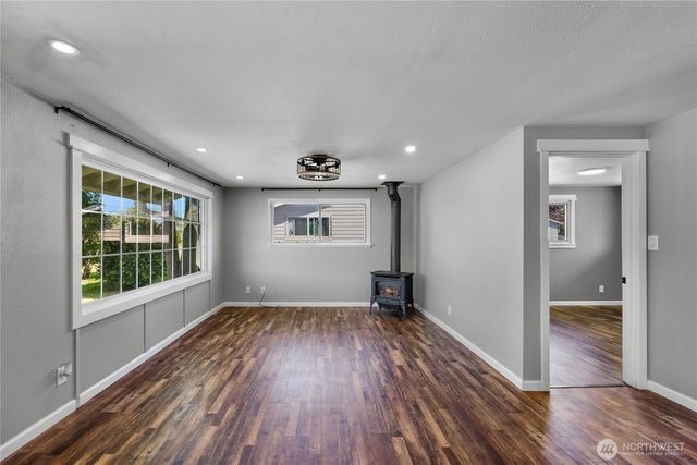 1700 S 15th Street, Mount Vernon, WA 98274