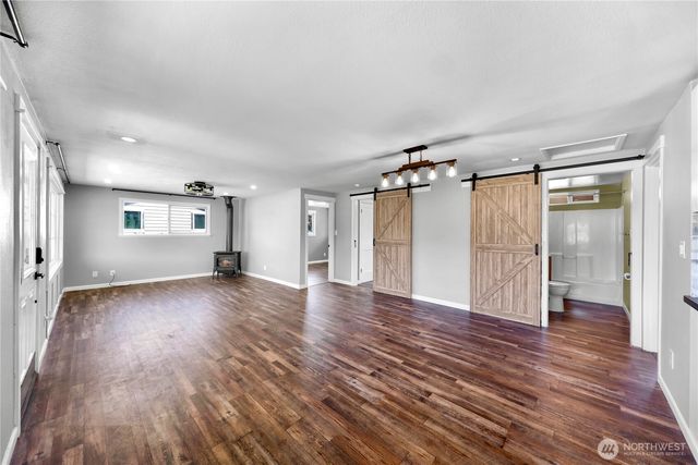 1700 S 15th Street, Mount Vernon, WA 98274