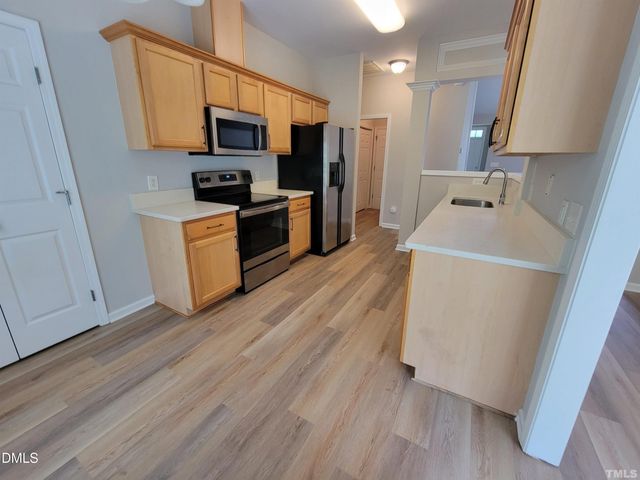 7954 Willowglen Drive, Raleigh, NC 27616