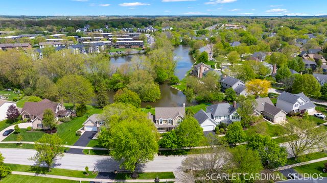 1063 Willow Creek Road, West Chicago, IL 60185