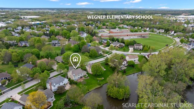 1063 Willow Creek Road, West Chicago, IL 60185