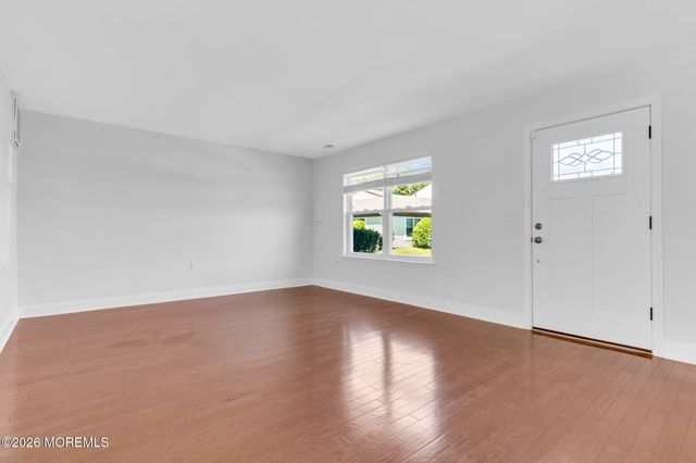 300 Greenwood Loop Road 300, Brick, NJ 08724