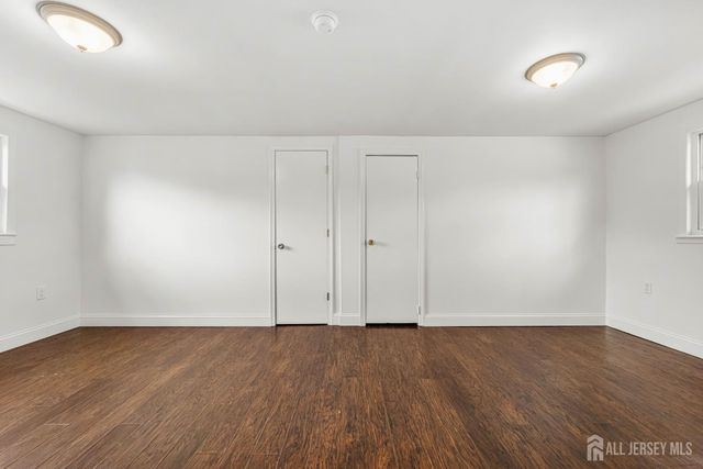 23 Longfield Road, New Brunswick, NJ 08901