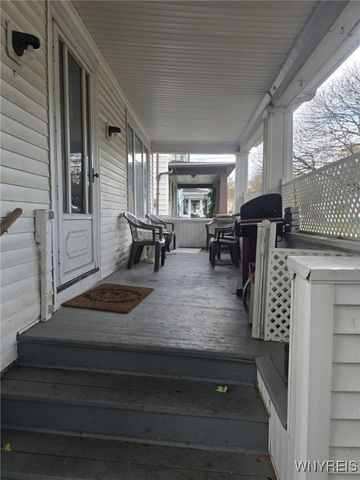 2225 South Avenue, Niagara Falls, NY 14305