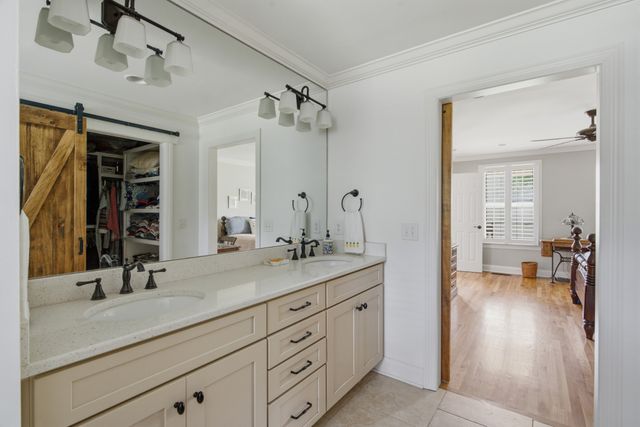 1207 Arrowhead Drive, Brentwood, TN 37027