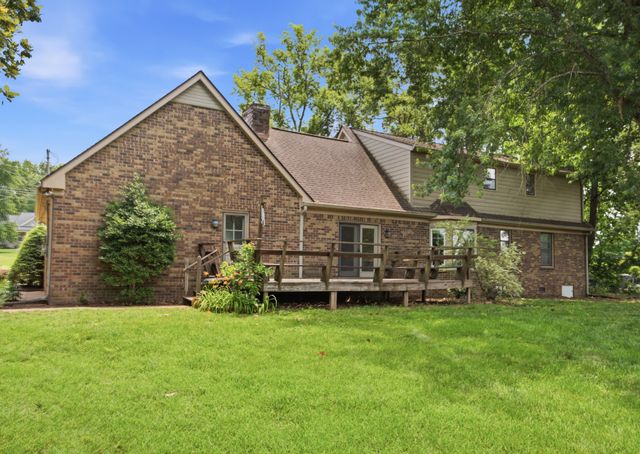 1207 Arrowhead Drive, Brentwood, TN 37027