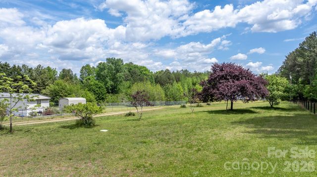 1293 Bess Chapel Church Road, Cherryville, NC 28021
