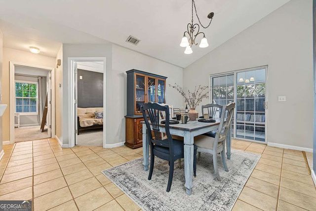 217 Parkridge Drive, Woodstock, GA 30189