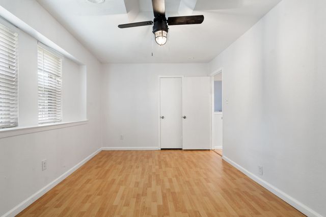 6736 Starnes Road, North Richland Hills, TX 76182