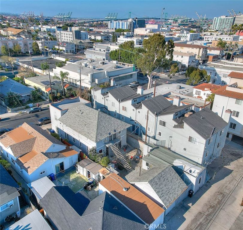Image 16 of property listing at 629 W 8th W, San Pedro, CA 90731