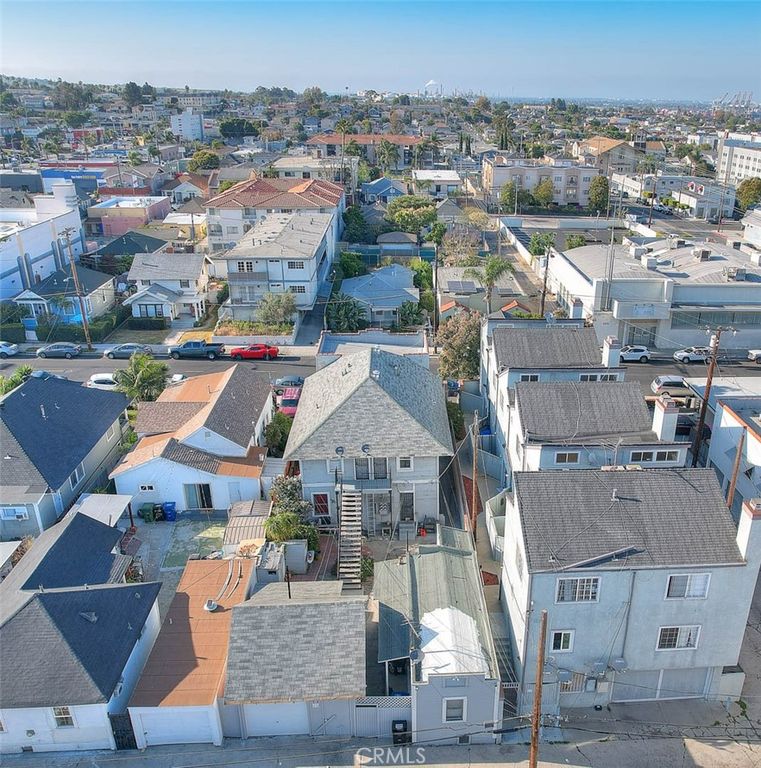 Image 17 of property listing at 629 W 8th W, San Pedro, CA 90731