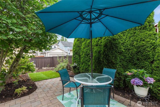 9907 223rd Place NE, Redmond, WA 98053