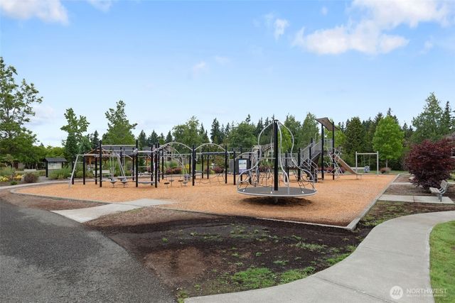 9907 223rd Place NE, Redmond, WA 98053