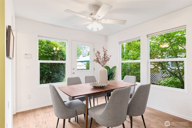 9907 223rd Place NE, Redmond, WA 98053