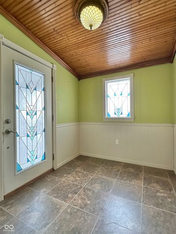 14712 Michael Drive, Leo, IN 46765