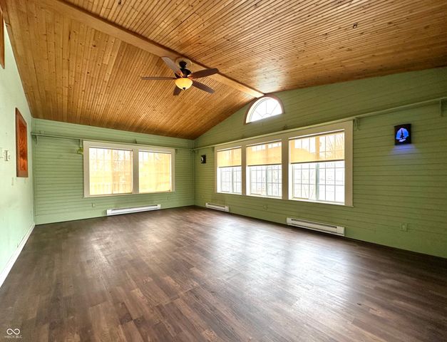 14712 Michael Drive, Leo, IN 46765