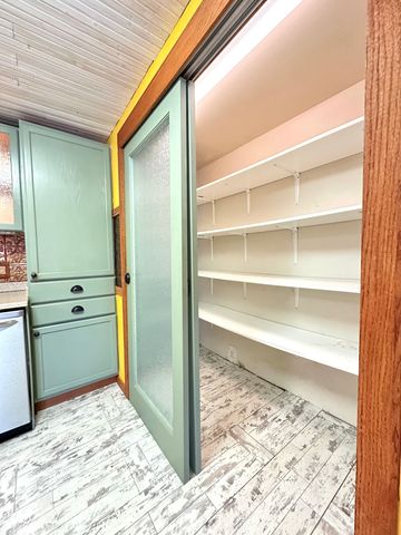 14712 Michael Drive, Leo, IN 46765