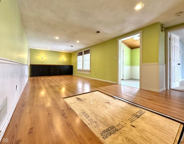 14712 Michael Drive, Leo, IN 46765