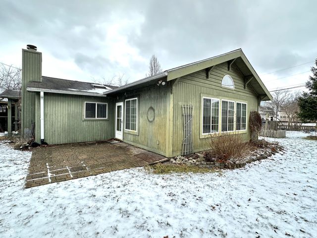 14712 Michael Drive, Leo, IN 46765