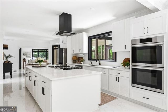1775 Brandon Hall Drive, Atlanta, GA 30350
