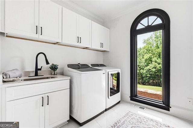 1775 Brandon Hall Drive, Atlanta, GA 30350