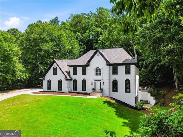 1775 Brandon Hall Drive, Atlanta, GA 30350