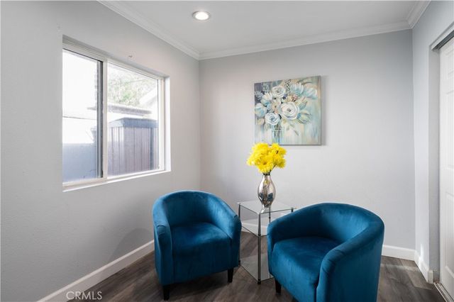 46 Pleasant Street, Long Beach, CA 90805