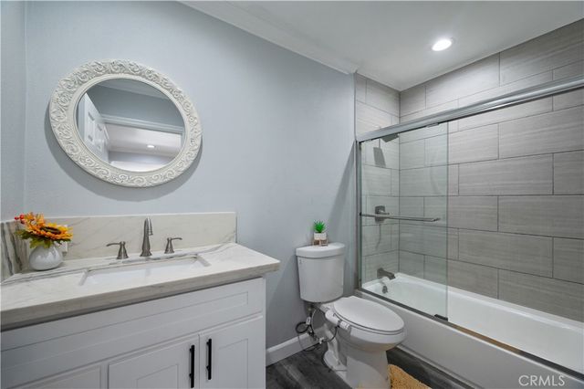 46 Pleasant Street, Long Beach, CA 90805