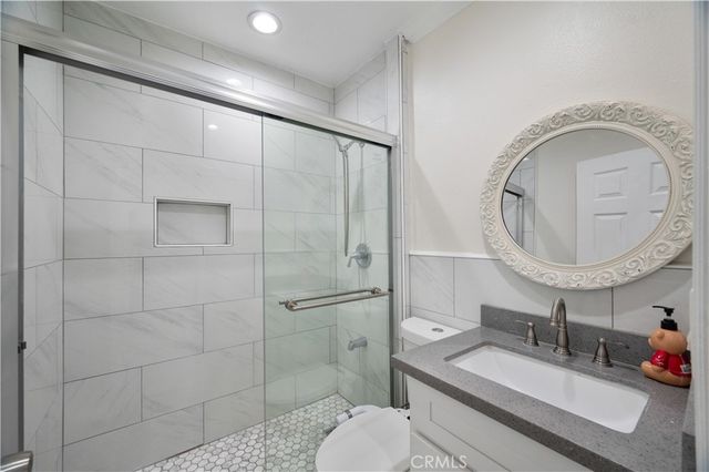 46 Pleasant Street, Long Beach, CA 90805