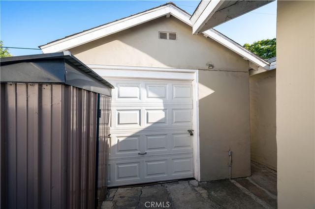 46 Pleasant Street, Long Beach, CA 90805